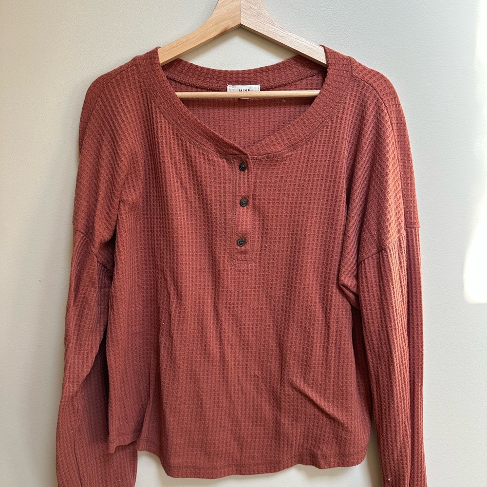 Women's Rust Button-Up Waffle Top